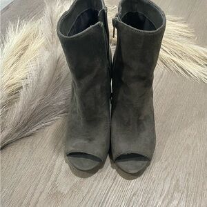 Hunter Green Women's Peep-Toe Ankle Boots